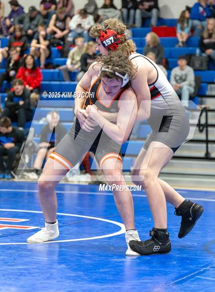 Thumbnail 3 in WVSSAC Class AA/A Region III Championship photogallery.