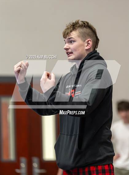Thumbnail 1 in WVSSAC Class AA/A Region III Championship photogallery.