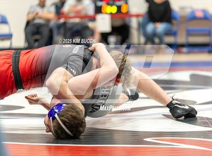 Thumbnail 2 in WVSSAC Class AA/A Region III Championship photogallery.