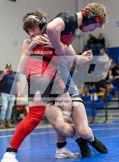 Thumbnail 2 in WVSSAC Class AA/A Region III Championship photogallery.
