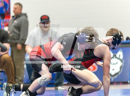 Thumbnail 2 in WVSSAC Class AA/A Region III Championship photogallery.