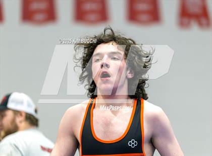 Thumbnail 2 in WVSSAC Class AA/A Region III Championship photogallery.