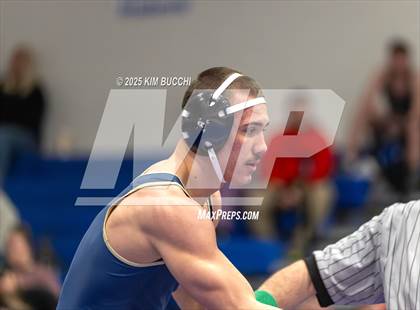 Thumbnail 3 in WVSSAC Class AA/A Region III Championship photogallery.