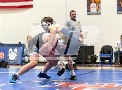 Thumbnail 2 in WVSSAC Class AA/A Region III Championship photogallery.