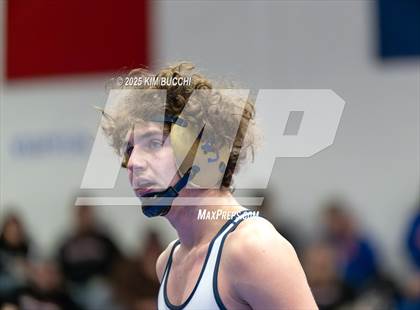 Thumbnail 1 in WVSSAC Class AA/A Region III Championship photogallery.