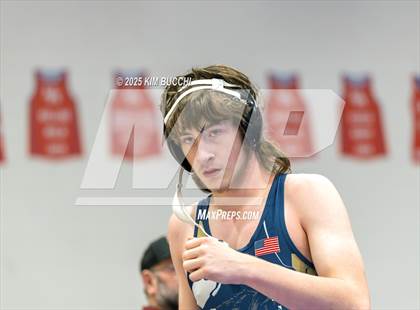 Thumbnail 1 in WVSSAC Class AA/A Region III Championship photogallery.