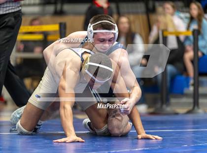 Thumbnail 2 in WVSSAC Class AA/A Region III Championship photogallery.