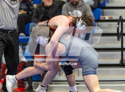 Thumbnail 2 in WVSSAC Class AA/A Region III Championship photogallery.