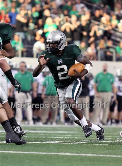 Thumbnail 2 in Fort Bend Hightower vs. Carroll (UIL 5A Division 1 Final) photogallery.