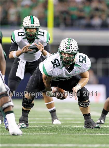 Thumbnail 1 in Fort Bend Hightower vs. Carroll (UIL 5A Division 1 Final) photogallery.