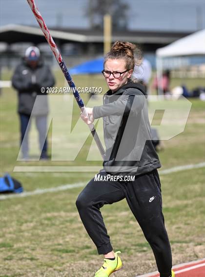 Thumbnail 1 in Spring ISD invitational photogallery.
