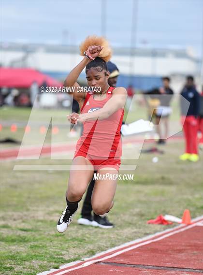 Thumbnail 3 in Spring ISD invitational photogallery.