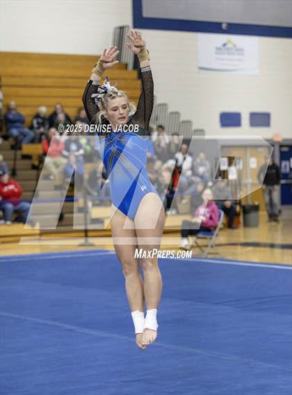 Thumbnail 3 in WIAA Badger Conference (Floor) photogallery.
