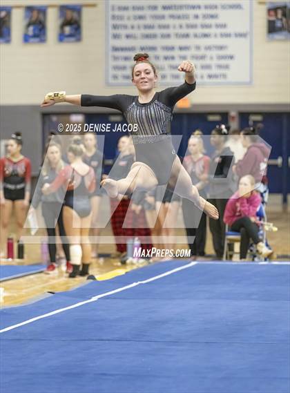 Thumbnail 2 in WIAA Badger Conference (Floor) photogallery.