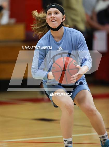 Thumbnail 2 in Valor Christian @ Regis Jesuit photogallery.