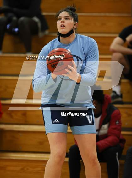 Thumbnail 2 in Valor Christian @ Regis Jesuit photogallery.