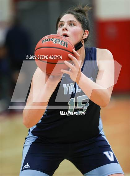 Thumbnail 1 in Valor Christian @ Regis Jesuit photogallery.