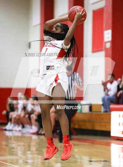Thumbnail 2 in Valor Christian @ Regis Jesuit photogallery.