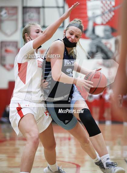 Thumbnail 2 in Valor Christian @ Regis Jesuit photogallery.