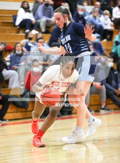 Thumbnail 2 in Valor Christian @ Regis Jesuit photogallery.