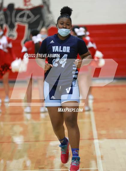 Thumbnail 1 in Valor Christian @ Regis Jesuit photogallery.