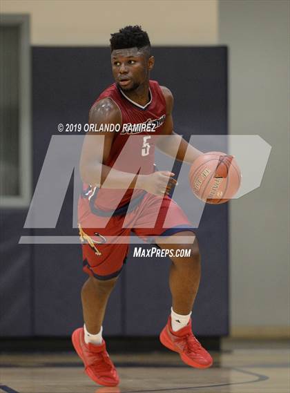 Thumbnail 3 in Eastlake vs Steele Canyon (East vs South Tournament) photogallery.