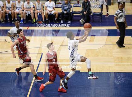 Thumbnail 3 in Eastlake vs Steele Canyon (East vs South Tournament) photogallery.