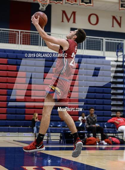 Thumbnail 1 in Eastlake vs Steele Canyon (East vs South Tournament) photogallery.