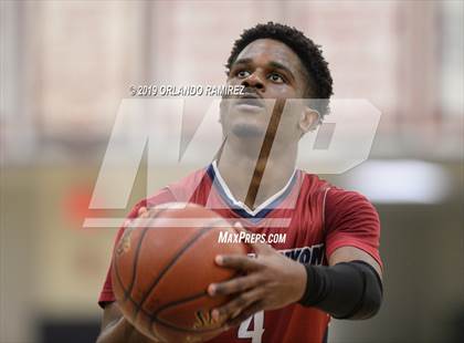 Thumbnail 2 in Eastlake vs Steele Canyon (East vs South Tournament) photogallery.