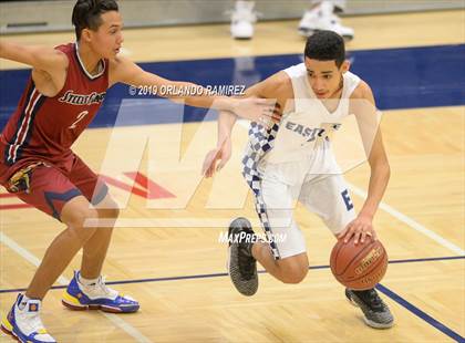 Thumbnail 1 in Eastlake vs Steele Canyon (East vs South Tournament) photogallery.