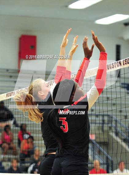Thumbnail 1 in Bellaire @ Lamar photogallery.