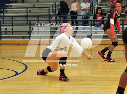 Thumbnail 3 in Bellaire @ Lamar photogallery.