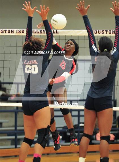 Thumbnail 1 in Bellaire @ Lamar photogallery.