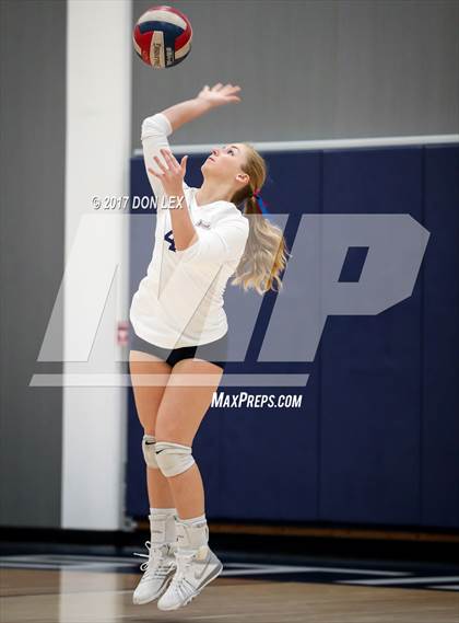 Thumbnail 2 in Escalon @ Justin-Siena (CIF NorCal Regional D5 Round I) photogallery.