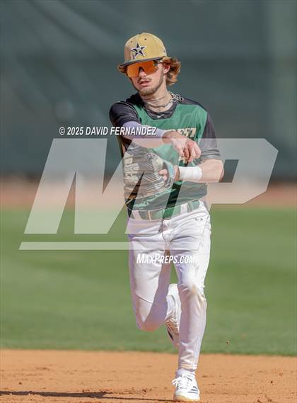 Thumbnail 3 in Pinecrest vs Grace Christian photogallery.