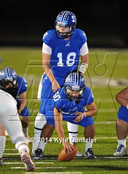 Thumbnail 1 in Gunter vs. Arp (UIL 3A Division 2 Region 2 Area) photogallery.