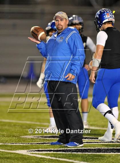 Thumbnail 2 in Gunter vs. Arp (UIL 3A Division 2 Region 2 Area) photogallery.