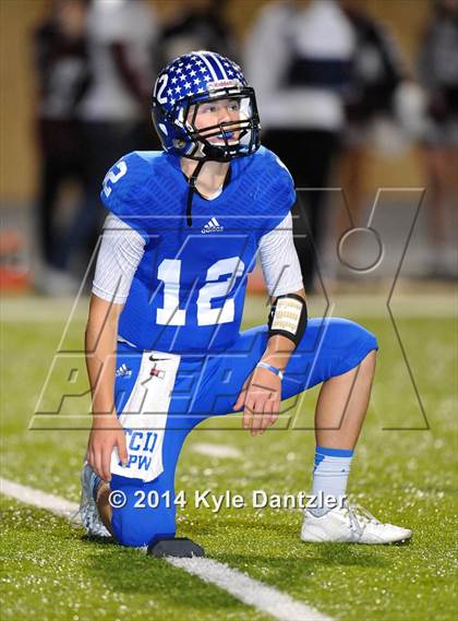 Thumbnail 1 in Gunter vs. Arp (UIL 3A Division 2 Region 2 Area) photogallery.