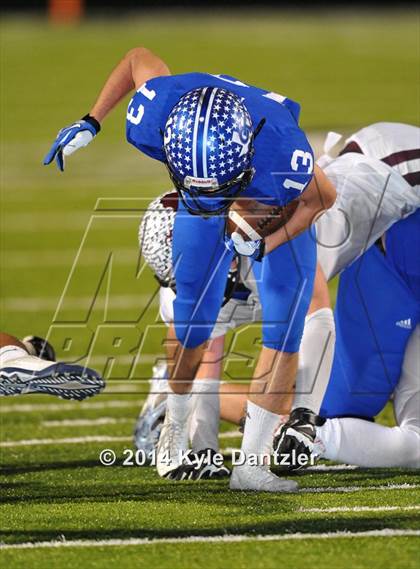 Thumbnail 1 in Gunter vs. Arp (UIL 3A Division 2 Region 2 Area) photogallery.