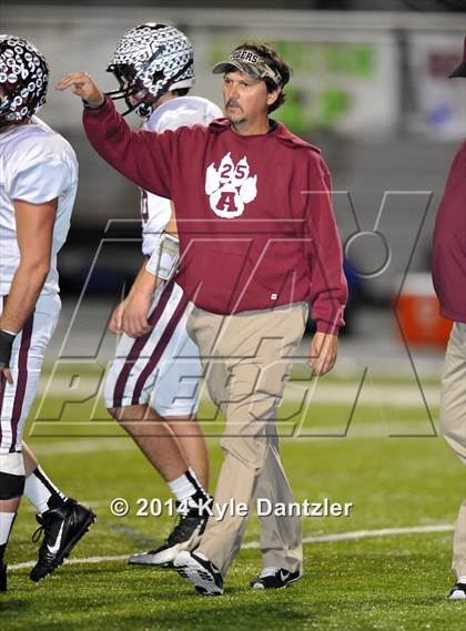 Thumbnail 2 in Gunter vs. Arp (UIL 3A Division 2 Region 2 Area) photogallery.