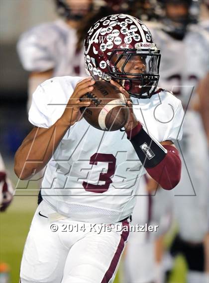 Thumbnail 1 in Gunter vs. Arp (UIL 3A Division 2 Region 2 Area) photogallery.