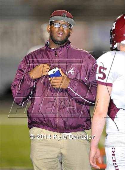 Thumbnail 2 in Gunter vs. Arp (UIL 3A Division 2 Region 2 Area) photogallery.