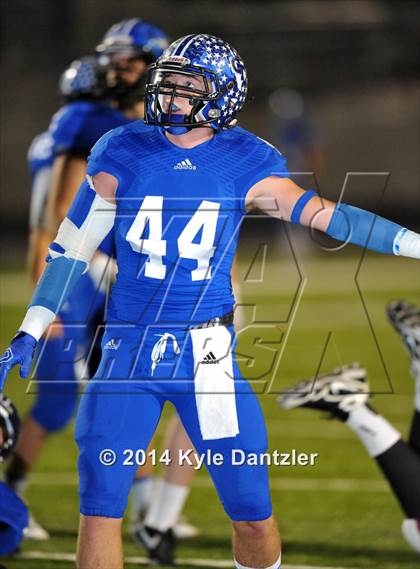 Thumbnail 2 in Gunter vs. Arp (UIL 3A Division 2 Region 2 Area) photogallery.