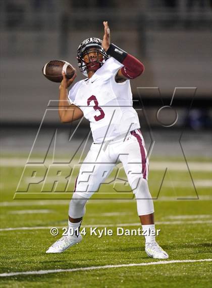 Thumbnail 2 in Gunter vs. Arp (UIL 3A Division 2 Region 2 Area) photogallery.