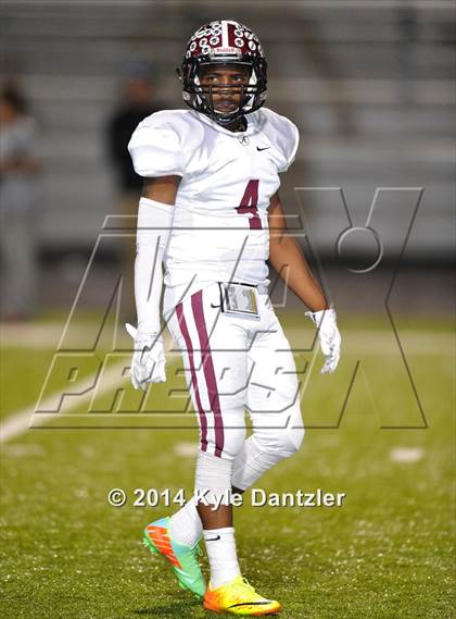 Thumbnail 3 in Gunter vs. Arp (UIL 3A Division 2 Region 2 Area) photogallery.