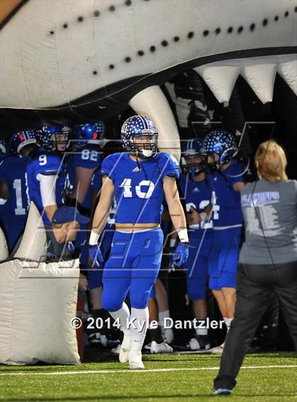 Thumbnail 1 in Gunter vs. Arp (UIL 3A Division 2 Region 2 Area) photogallery.