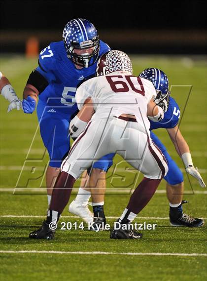 Thumbnail 3 in Gunter vs. Arp (UIL 3A Division 2 Region 2 Area) photogallery.