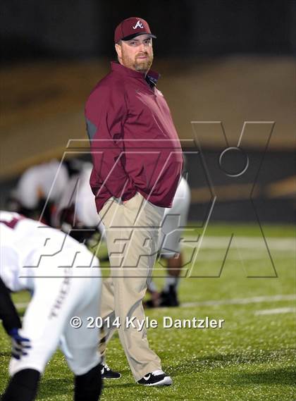 Thumbnail 2 in Gunter vs. Arp (UIL 3A Division 2 Region 2 Area) photogallery.