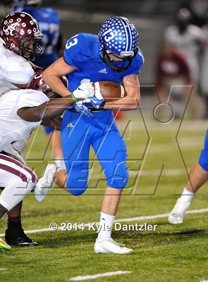 Thumbnail 1 in Gunter vs. Arp (UIL 3A Division 2 Region 2 Area) photogallery.