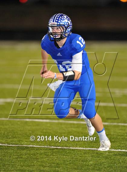 Thumbnail 1 in Gunter vs. Arp (UIL 3A Division 2 Region 2 Area) photogallery.